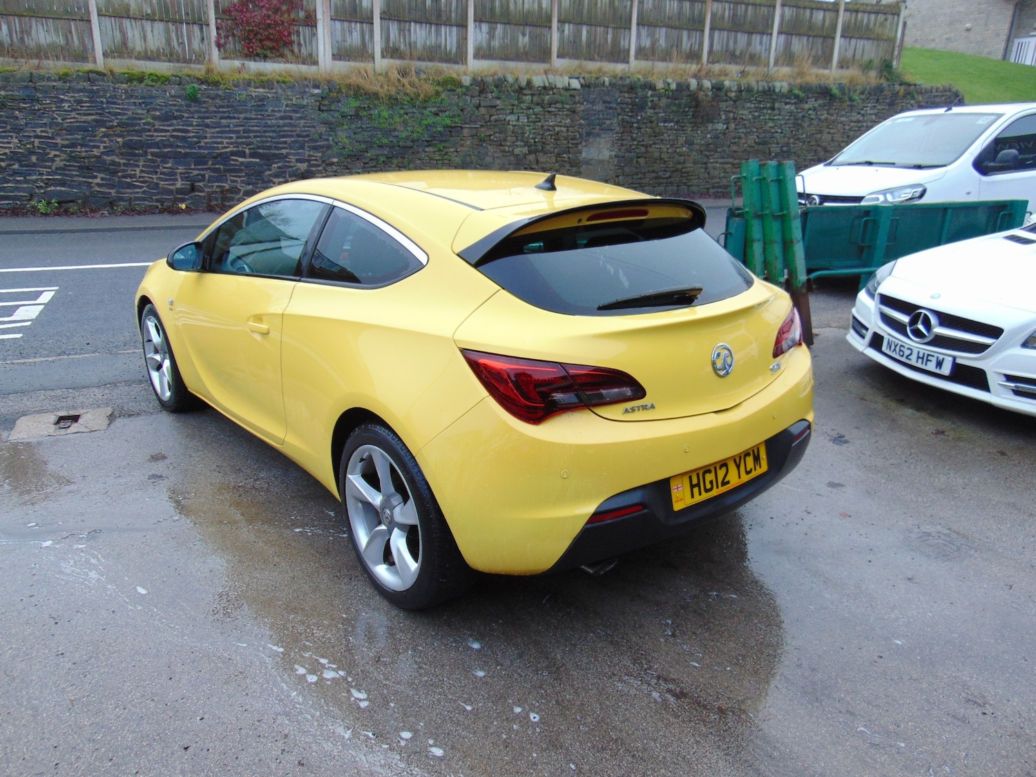 Used Vauxhall Astra GTC 2012 for sale - 77220784: Photo 3