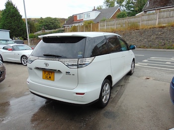 Used Toyota Estima 2007 for sale - 79418214: Photo