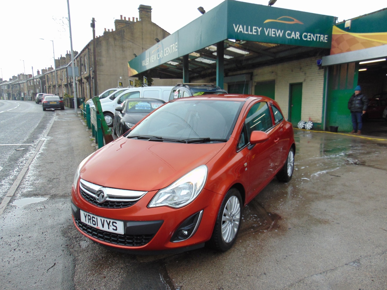 Used Vauxhall Corsa 2011 for sale - 77416992: Photo 2