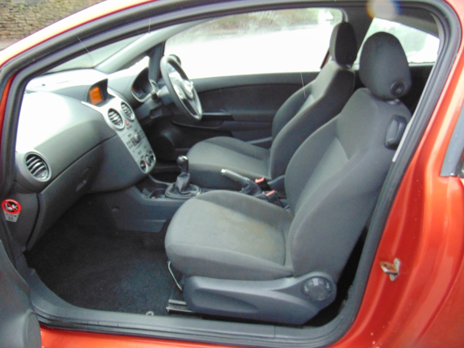 Used Vauxhall Corsa 2011 for sale - 77416992: Photo 5