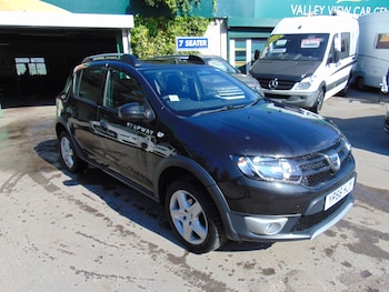 Used Dacia Sandero Stepway 2016 for sale - 78389197: Photo