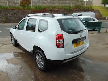 Used Dacia Duster 2018 for sale - 78950435: Photo
