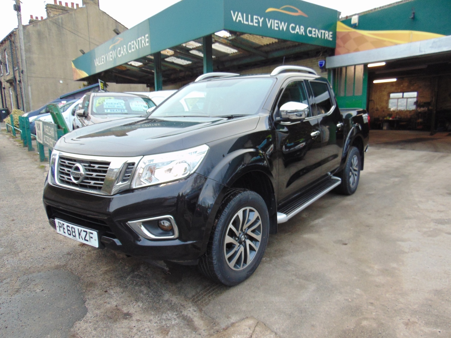 Used Nissan Navara 2018 for sale - 77077167: Photo 2