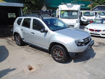 Used Dacia Duster 2015 for sale - 79273218: Photo