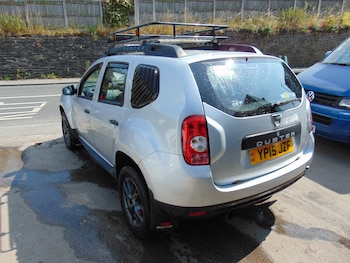 Used Dacia Duster 2015 for sale - 79273218: Photo