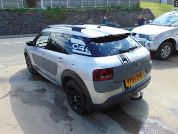 Used Citroen C4 Cactus 2015 for sale - 78326015: Photo