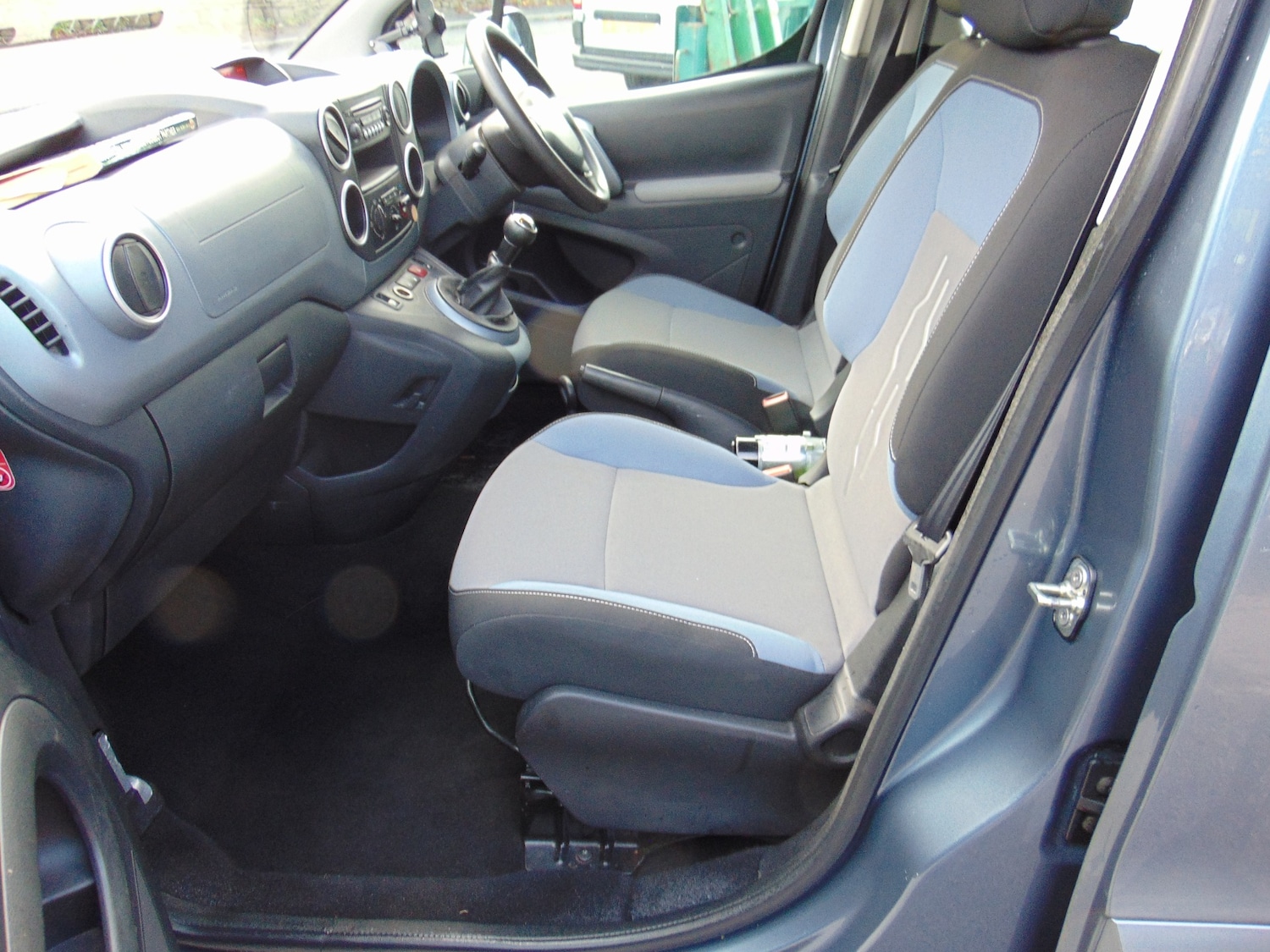 Used Peugeot Partner Tepee 2012 for sale - 76382711: Photo 5