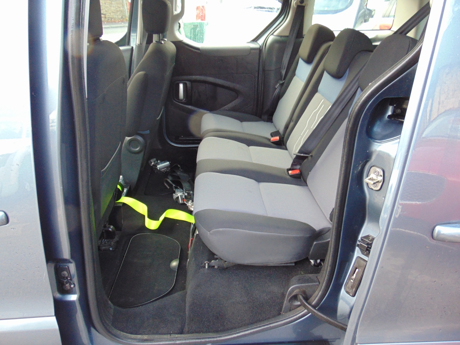 Used Peugeot Partner Tepee 2012 for sale - 76382711: Photo 6