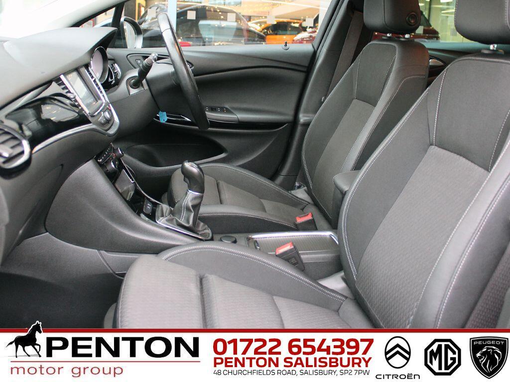 Used Vauxhall Astra 2019 for sale - 77625737: Photo 2