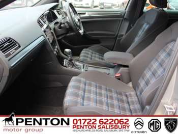 Used Volkswagen Golf 2017 for sale - 74935681: Photo