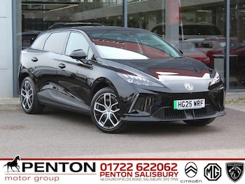 2025 (25) - 64kWh Trophy Long Range Auto 5dr