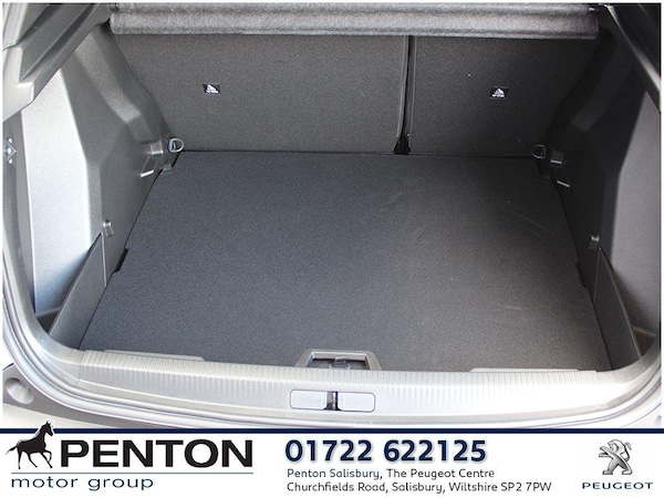 Used Peugeot E-2008 2024 for sale - 73451618: Photo 14