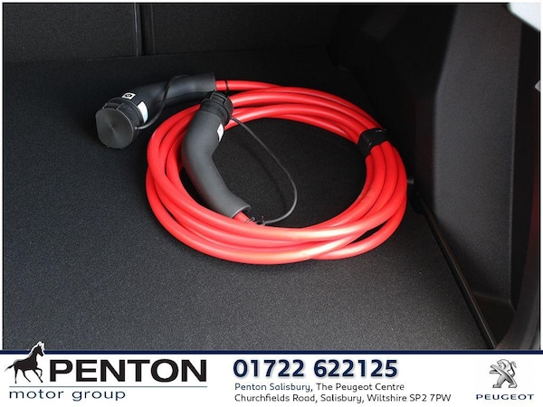 Used Peugeot E-2008 2024 for sale - 73451618: Photo 17