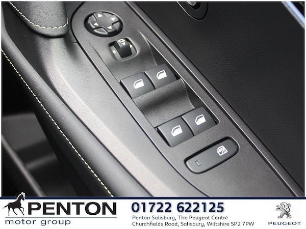 Used Peugeot E-2008 2024 for sale - 73451618: Photo 22