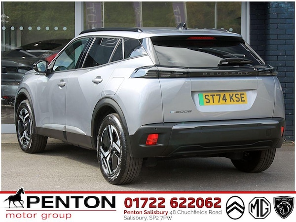 Used Peugeot E-2008 2024 for sale - 75311112: Photo 12