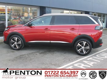 Used Peugeot 5008 2022 for sale - 77497300: Photo