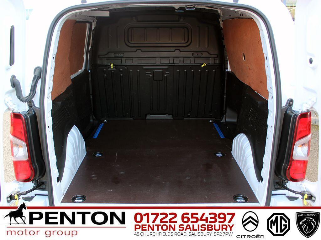 Used Vauxhall Combo 2023 for sale - 77970135: Photo 4