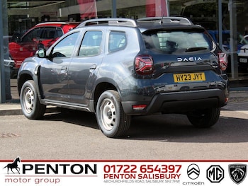 Used Dacia Duster 2023 for sale - 78318699: Photo