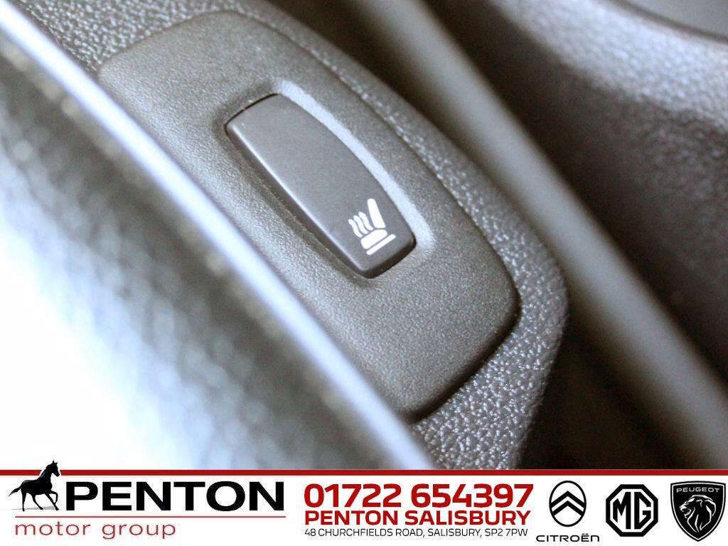 Used Renault Captur 2018 for sale - 76765678: Photo 13