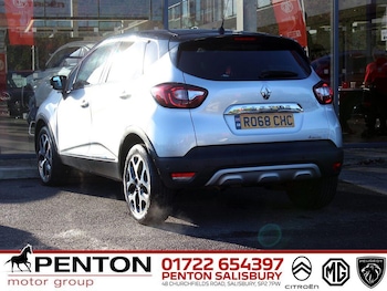 Used Renault Captur 2018 for sale - 76765678: Photo