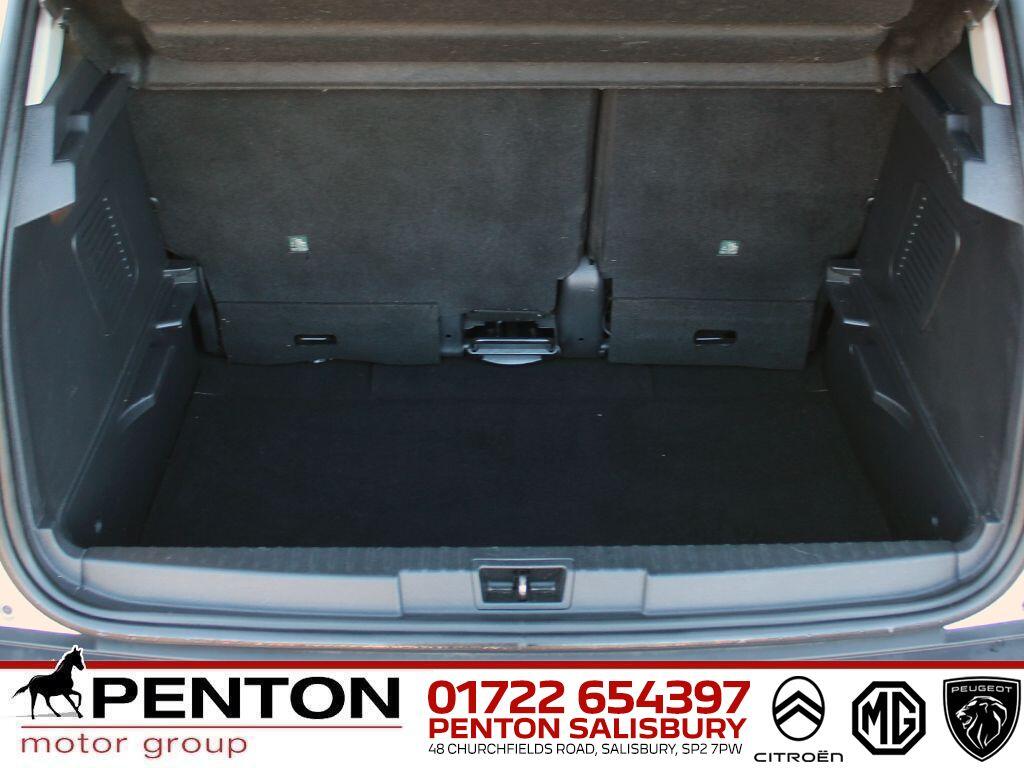 Used Renault Captur 2018 for sale - 76765678: Photo 9