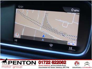 Used Volvo V40 2019 for sale - 73553500: Photo