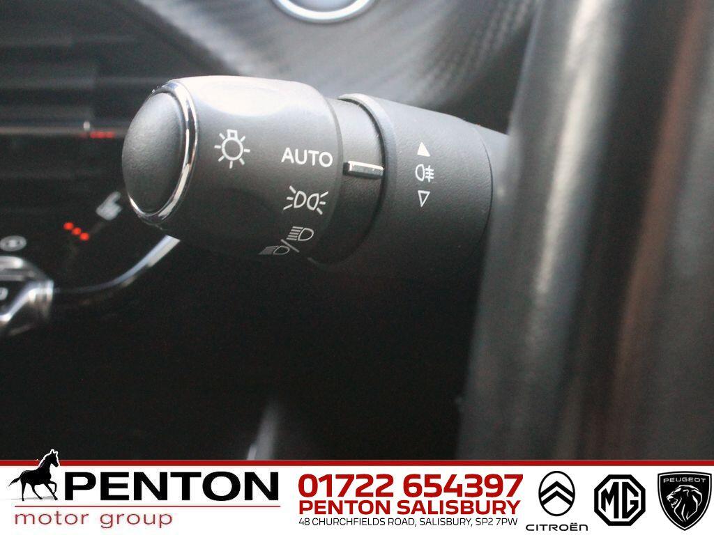 Used Peugeot E-208 2021 for sale - 77238184: Photo 20
