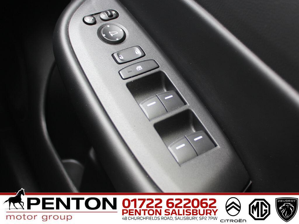 Used Honda Jazz 2023 for sale - 76989020: Photo 20