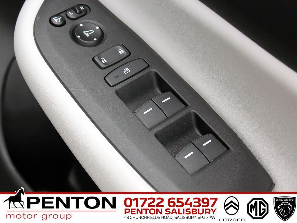 Used Honda Jazz 2021 for sale - 76215581: Photo 21