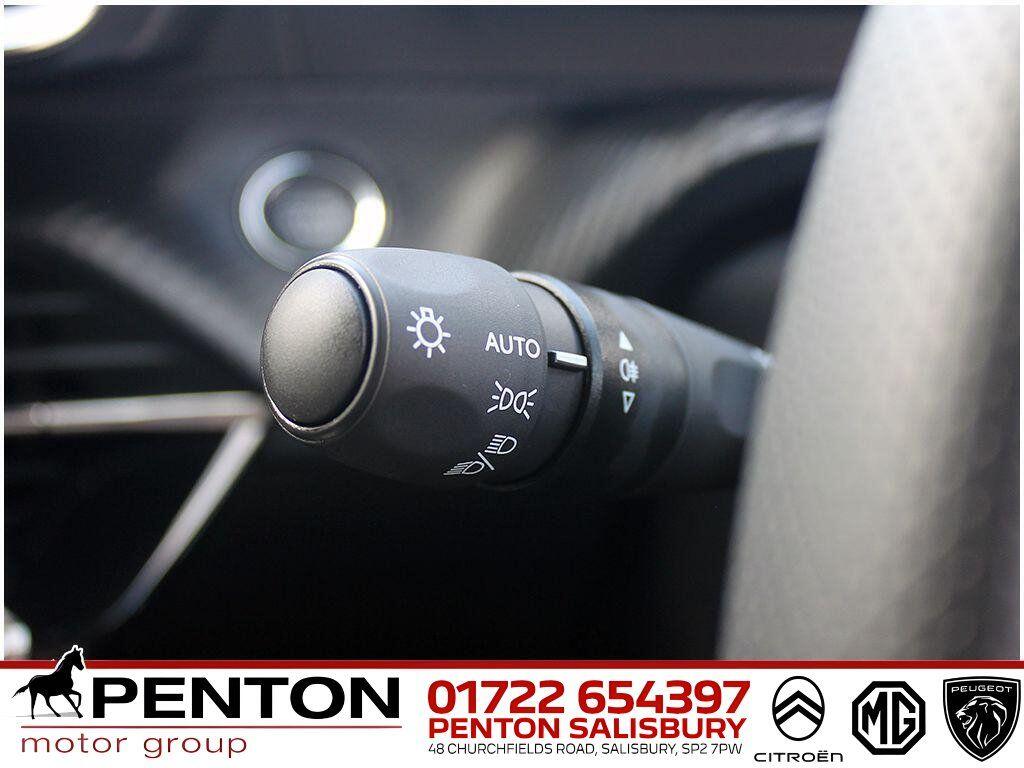 Used Peugeot 2008 2025 for sale - 78204859: Photo 18