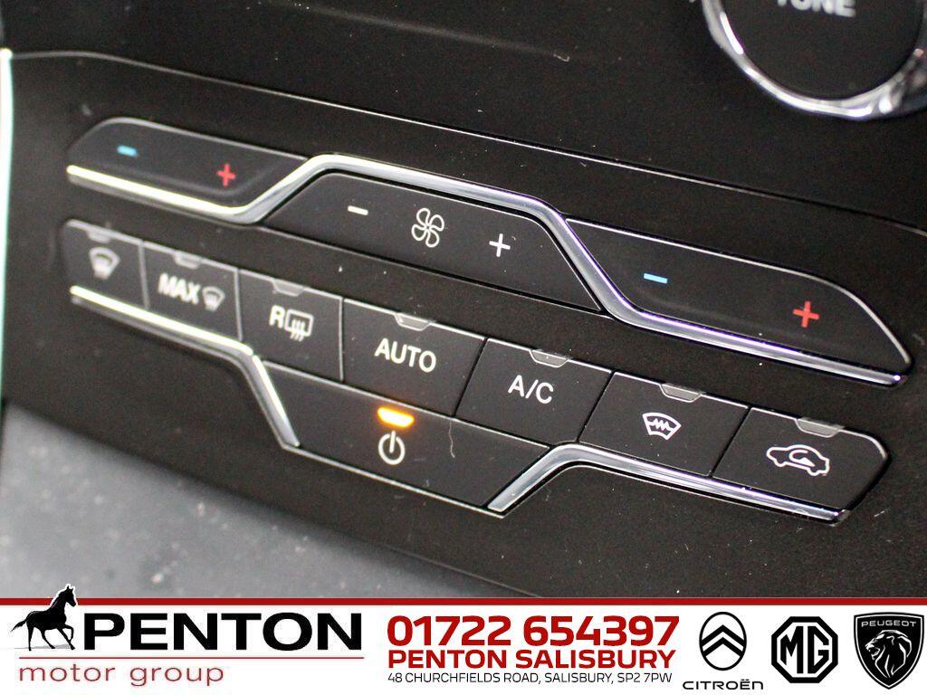 Used Ford Galaxy 2022 for sale - 76913689: Photo 11