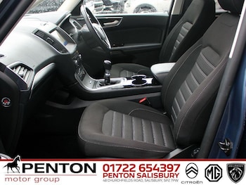 Used Ford Galaxy 2022 for sale - 76913689: Photo