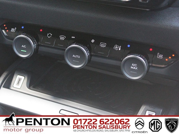 Used Citroen e-C4 2024 for sale - 75102844: Photo 12