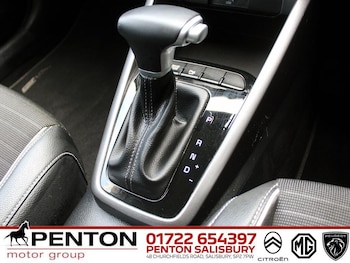 Used Kia Stonic 2023 for sale - 78516039: Photo