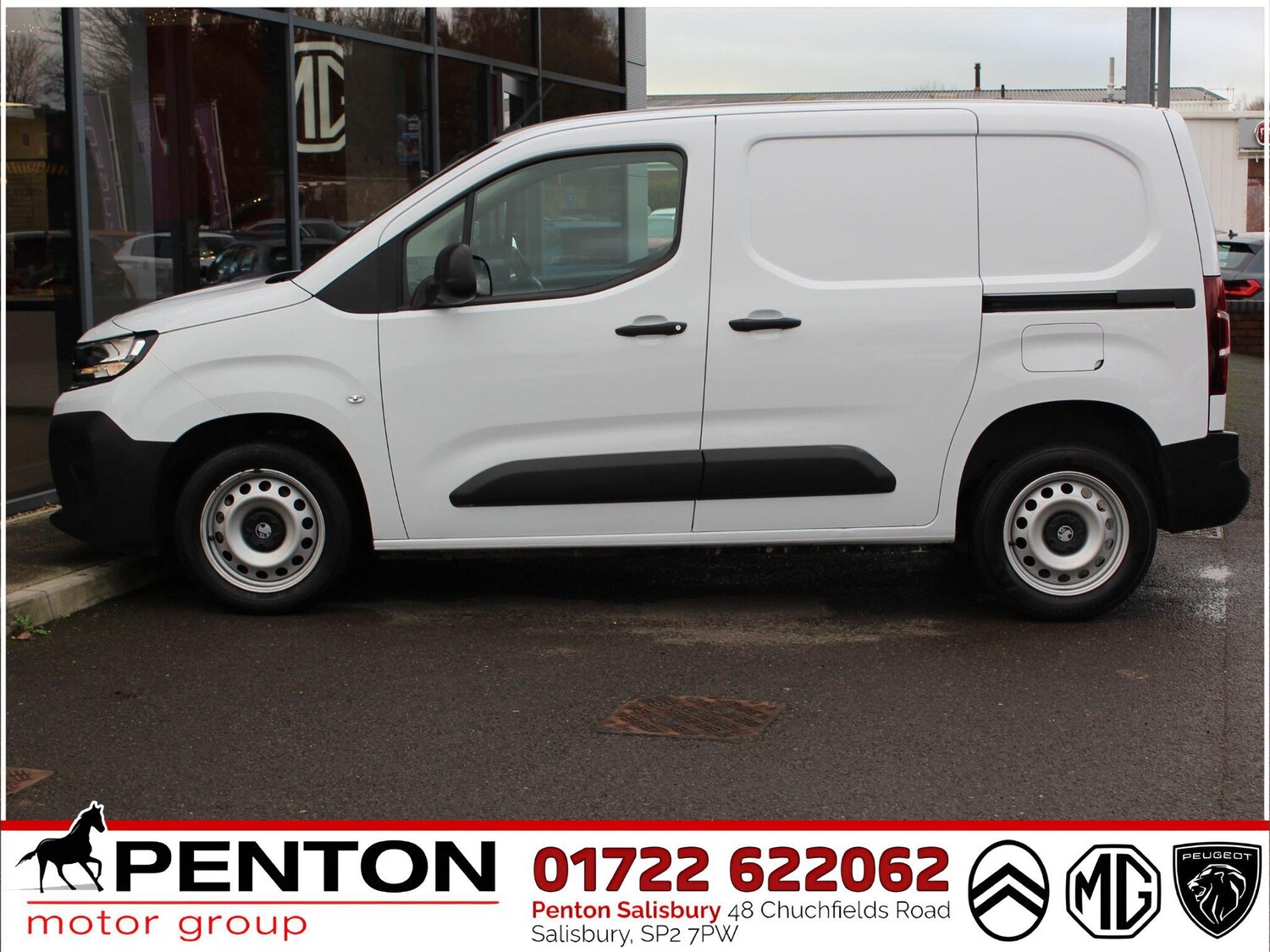 Used Vauxhall Combo 2024 for sale - 76935919: Photo 2