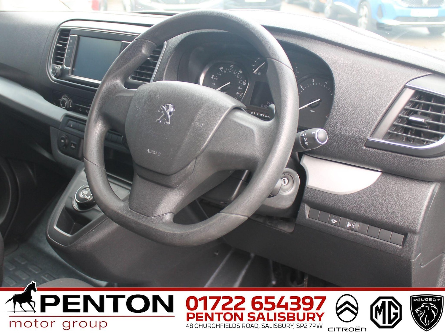 Used Peugeot Traveller 2020 for sale - 77102042: Photo 23