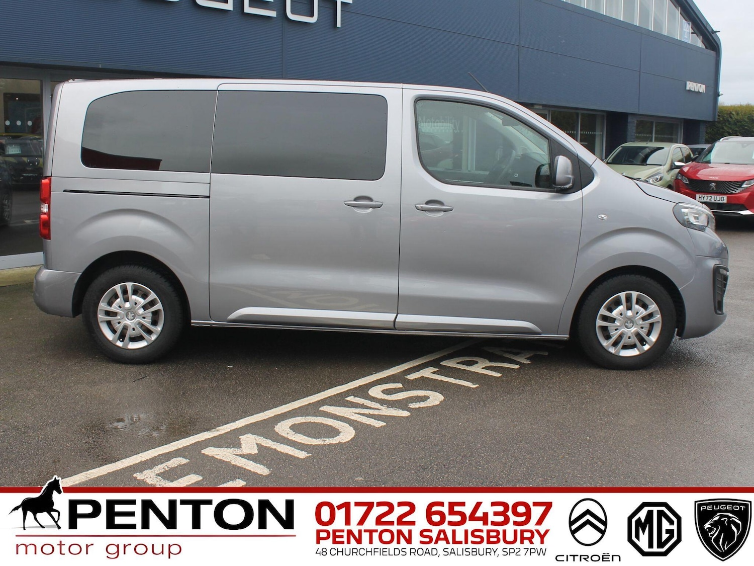 Used Peugeot Traveller 2020 for sale - 77102042: Photo 6