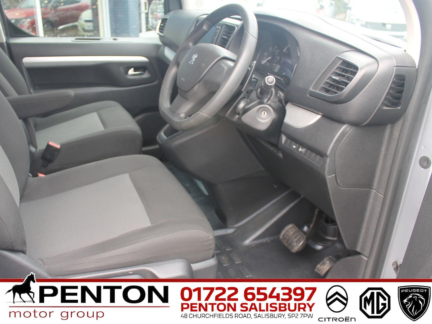 Used Peugeot Traveller 2020 for sale - 77102042: Photo 7