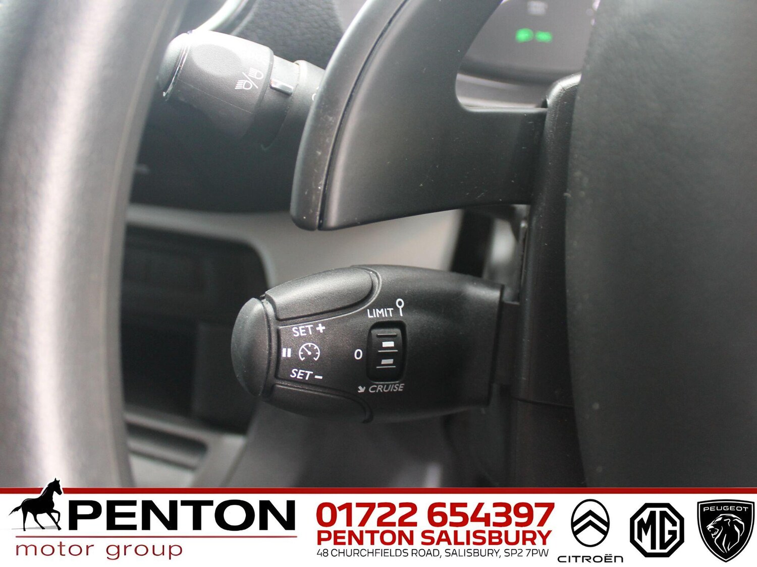 Used Peugeot Traveller 2020 for sale - 77102042: Photo 9