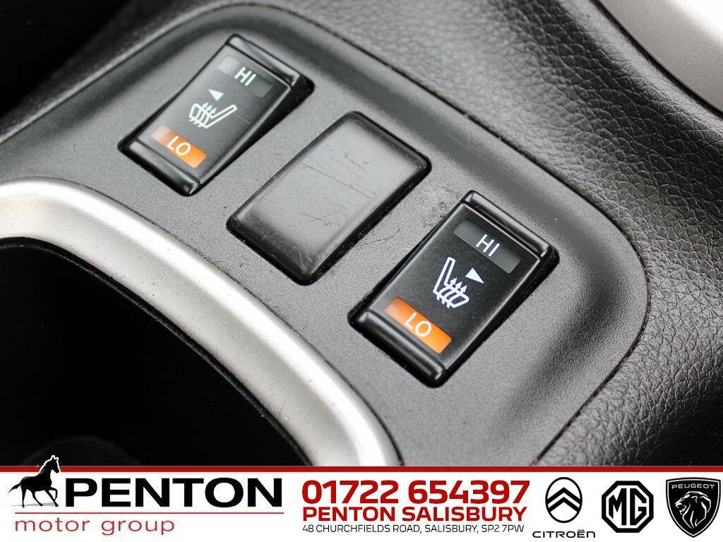 Used Nissan Navara 2020 for sale - 77970204: Photo 13