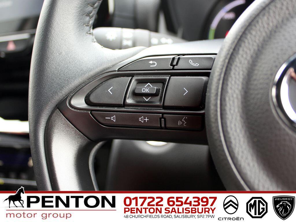 Used Toyota Yaris Cross 2023 for sale - 77982631: Photo 16