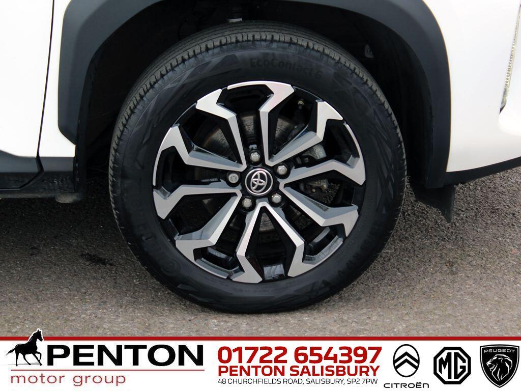 Used Toyota Yaris Cross 2023 for sale - 77982631: Photo 7