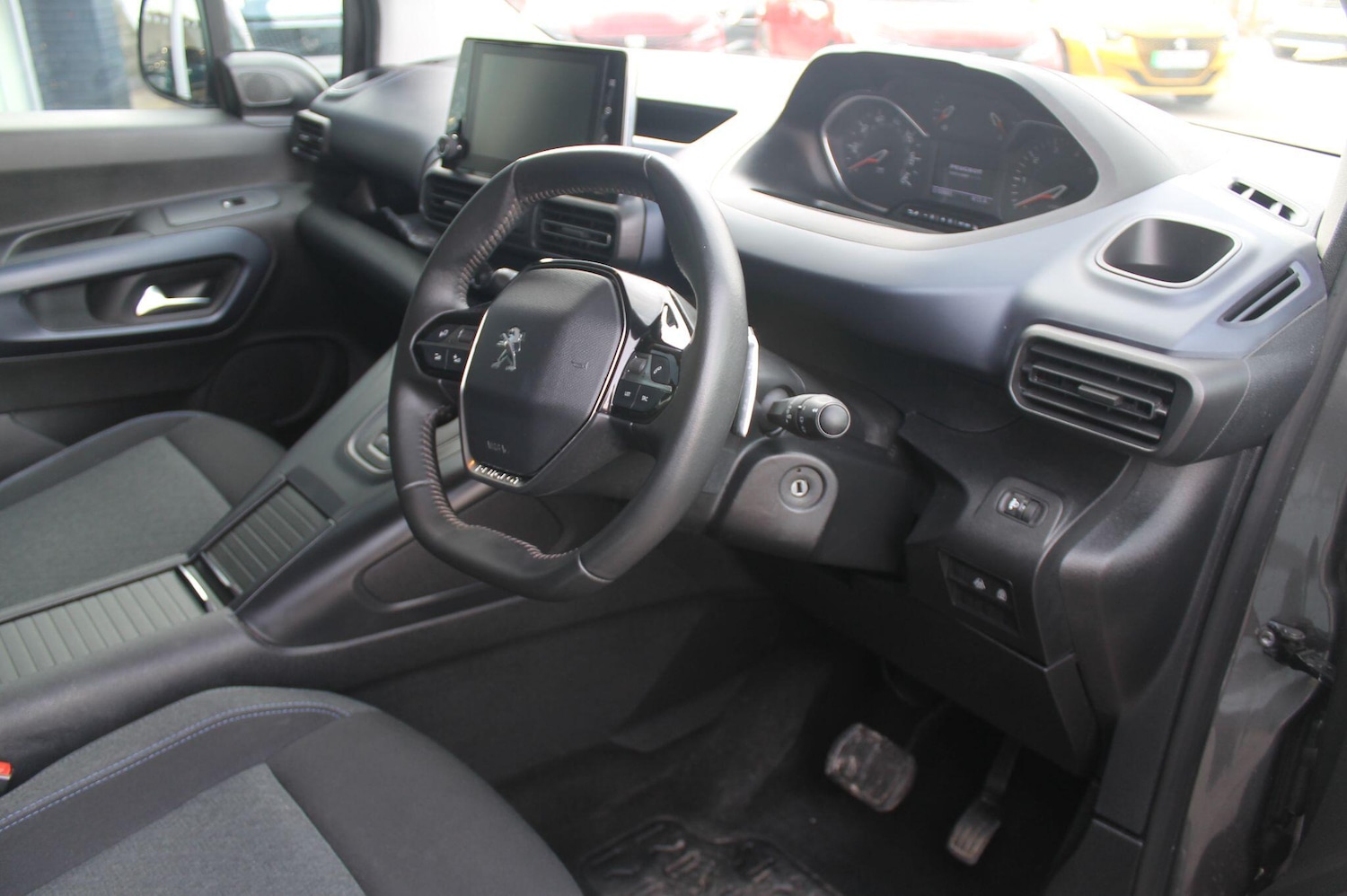 Used Peugeot Rifter 2022 for sale - 77970168: Photo 35