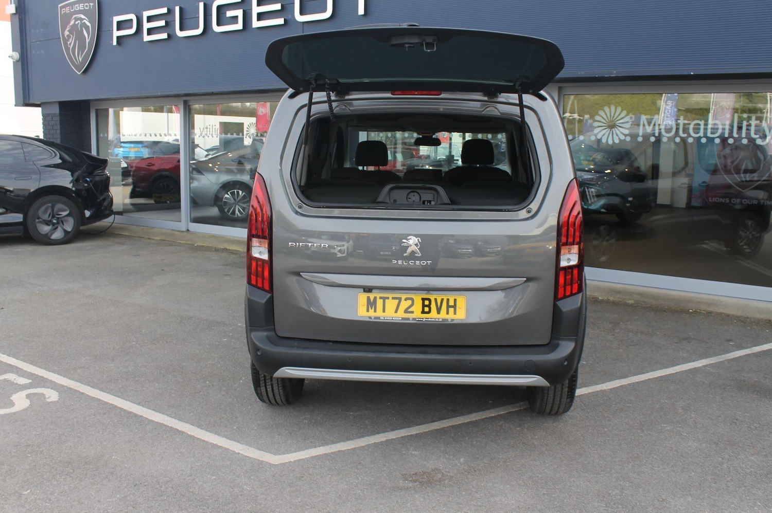 Used Peugeot Rifter 2022 for sale - 77970168: Photo 5