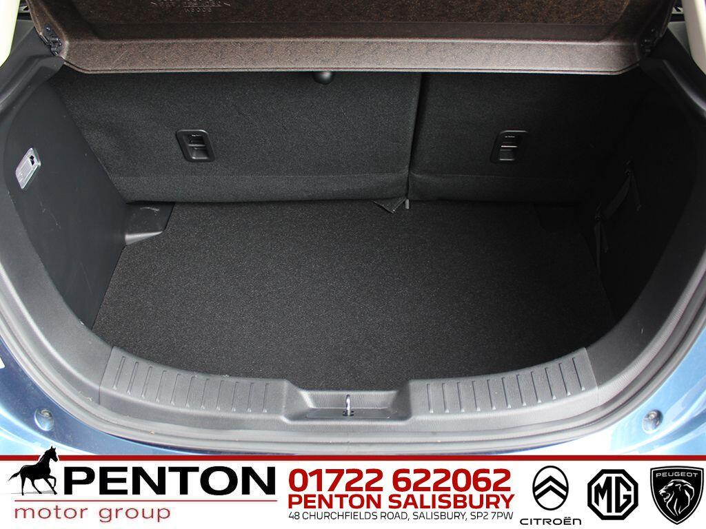 Used Mazda Mazda2 2023 for sale - 76965373: Photo 10