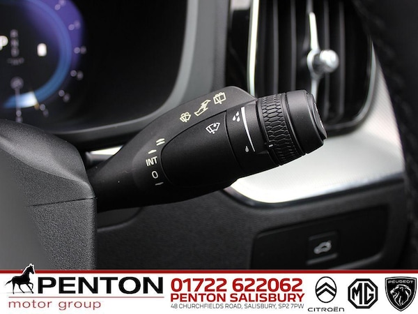 Used Volvo XC60 2023 for sale - 75387696: Photo 24
