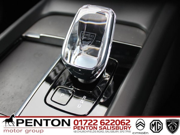 Used Volvo XC60 2023 for sale - 75387696: Photo 29