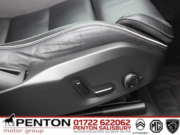 Used Volvo XC60 2023 for sale - 75387696: Photo 8