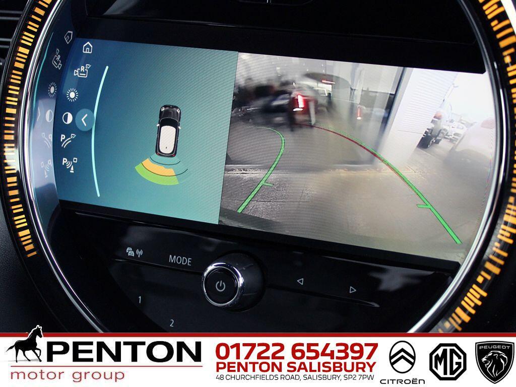 Used MINI Electric Hatch 2022 for sale - 76765135: Photo 11