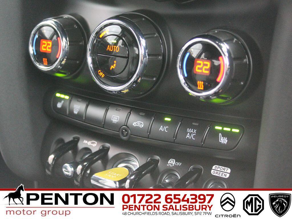 Used MINI Electric Hatch 2022 for sale - 76765135: Photo 12